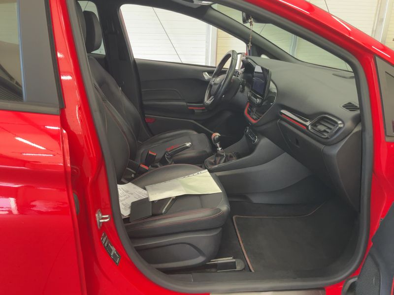 Ford Fiesta 1.0 EcoBoost ST-Line 2018 – снимка 16