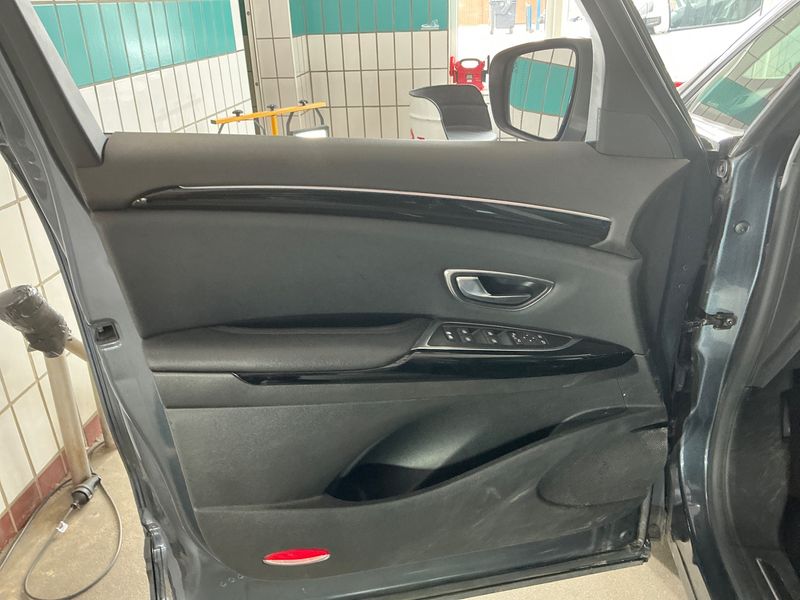 Renault Espace 2.0 BLUE dCi Limited 2020 – снимка 29