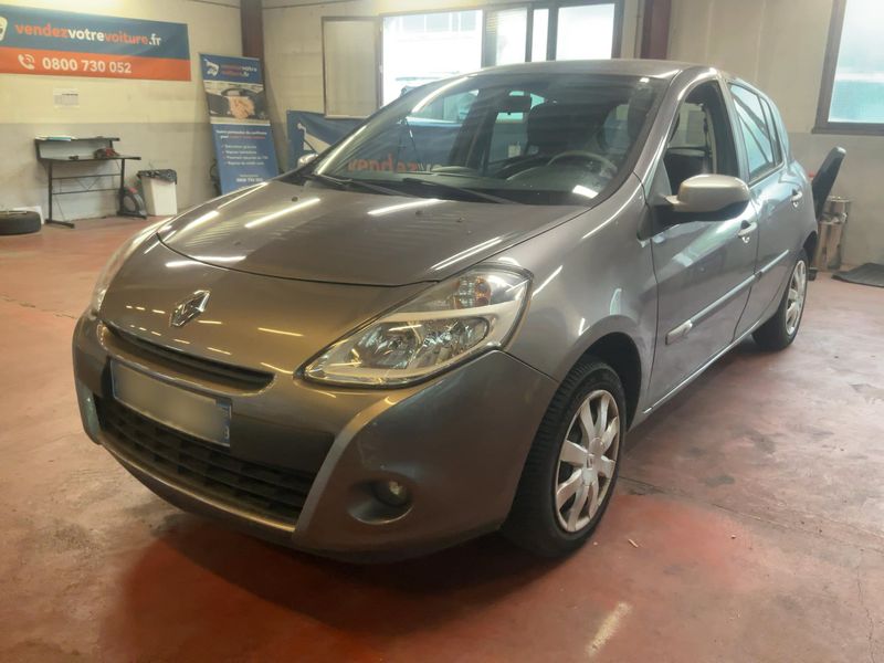 Renault Clio 1.2 Collection Zen 2014 – снимка 1