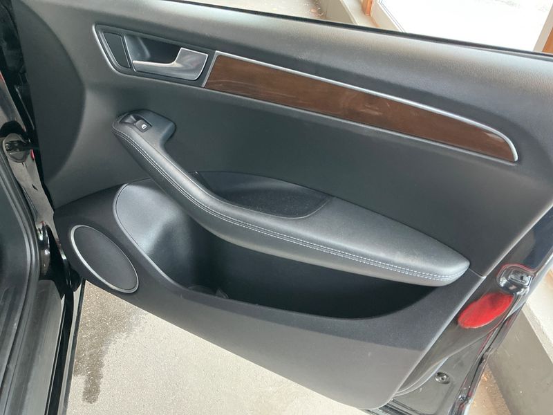 Audi Q5 2.0 TFSI quattro 2010 – снимка 39