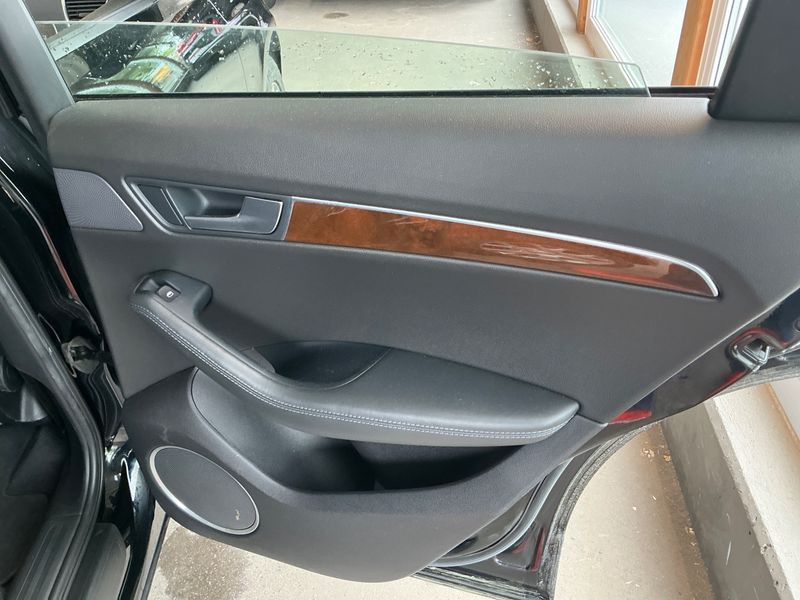 Audi Q5 2.0 TFSI quattro 2010 – снимка 40