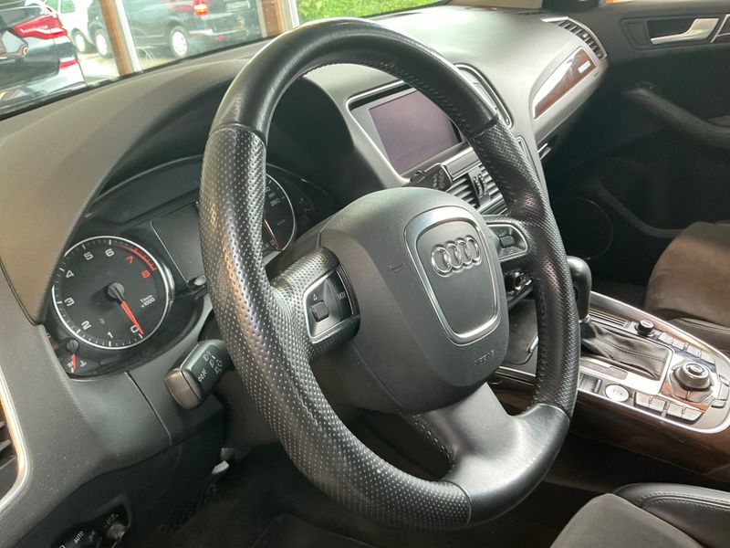 Audi Q5 2.0 TFSI quattro 2010 – снимка 45