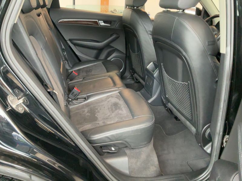 Audi Q5 2.0 TFSI quattro 2010 – снимка 19