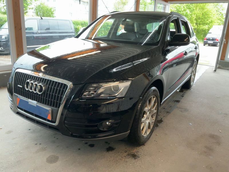 Audi Q5 2.0 TFSI quattro 2010 – снимка 1