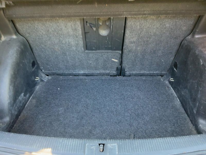 Volkswagen Golf VI Plus 1.6 TDI Trendline 2009 – снимка 10