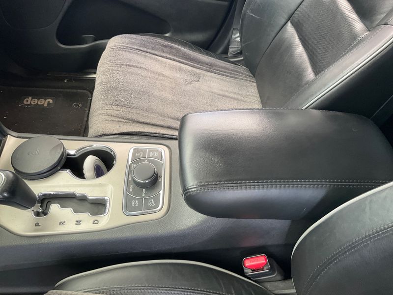 Jeep Grand Cherokee 3.0 CRD Overland 2013 – снимка 29