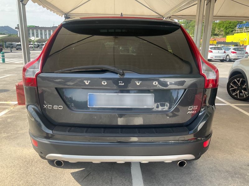 Volvo XC60 2.4 D5 Summum AWD 2012 – снимка 7