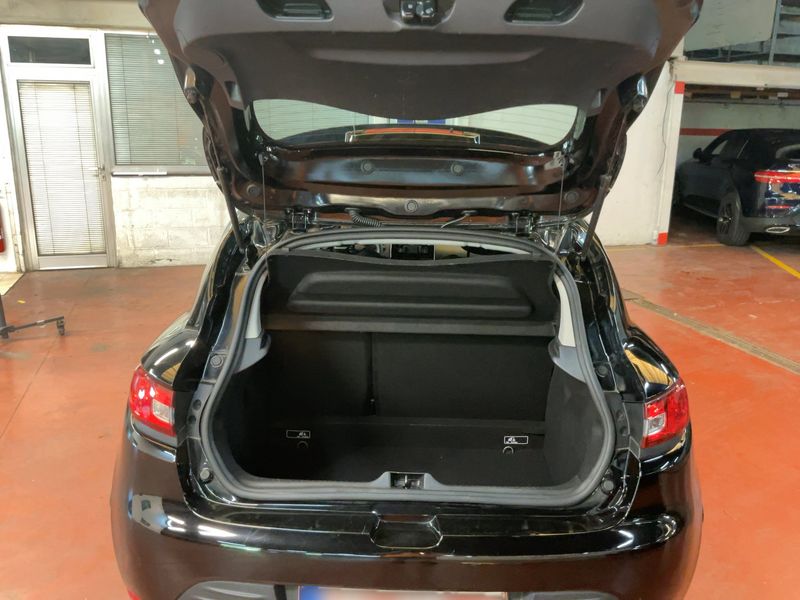 Renault Clio 0.9 TCe Life 2018 – снимка 15