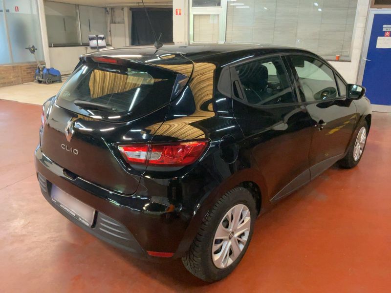 Renault Clio 0.9 TCe Life 2018 – снимка 8