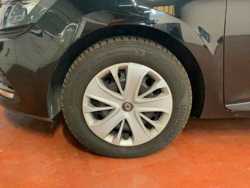 Renault Clio 0.9 TCe Life 2018 – снимка 3