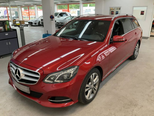 Mercedes-Benz E-Klasse E 200 CDI T BlueTEC Avantgarde 2015 – снимка 1