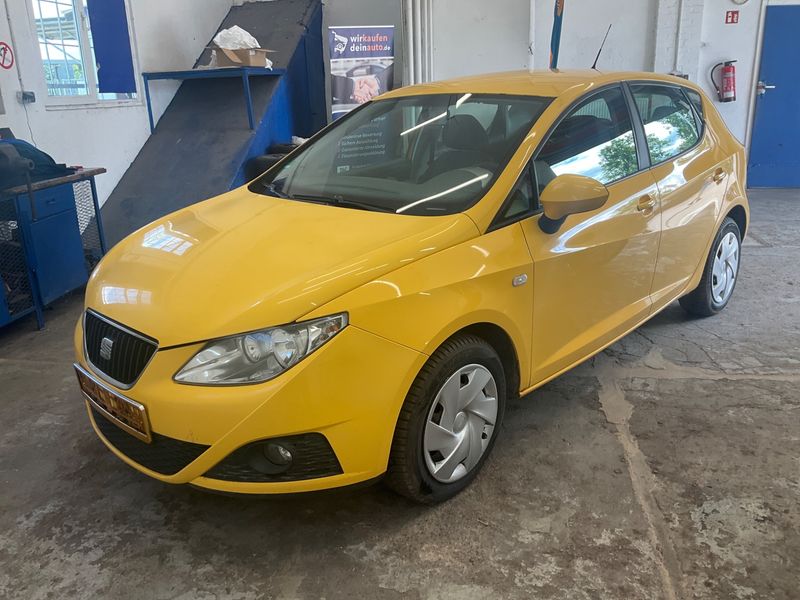 Seat Ibiza 1.6 TDI Stylance / Style 2010 – снимка 1