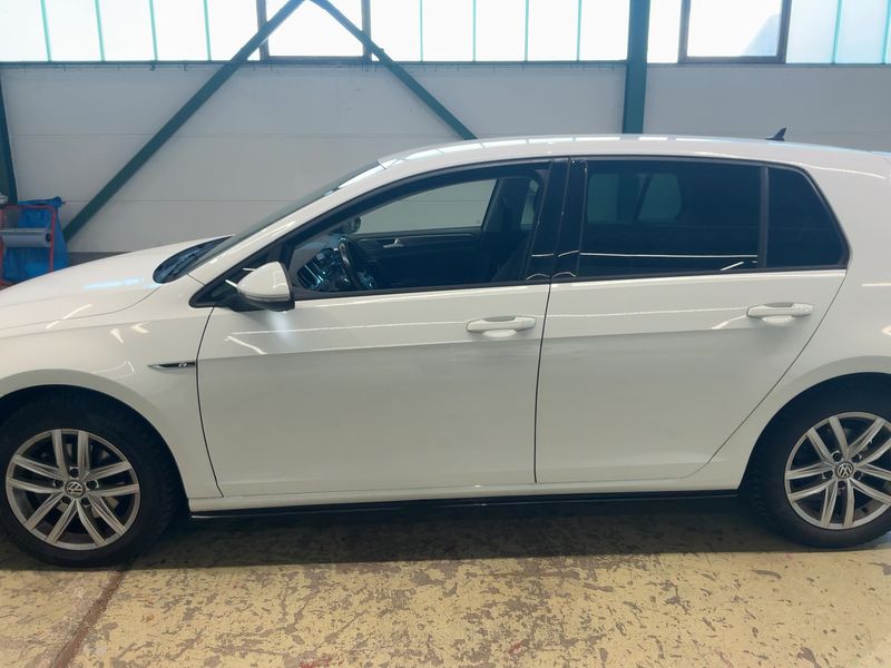 Volkswagen Golf VII 2.0 TDI Comfortline BlueMotion Tech 2018 – снимка 4