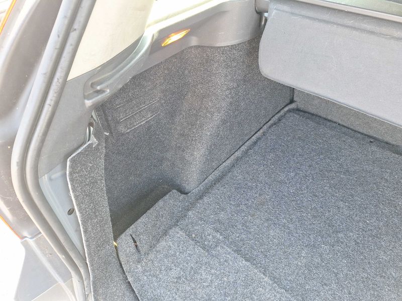 Renault Megane 1.5 dCi Dynamique Confort 2006 – снимка 57