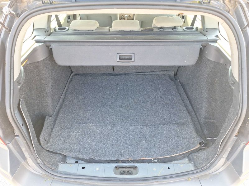 Renault Megane 1.5 dCi Dynamique Confort 2006 – снимка 9