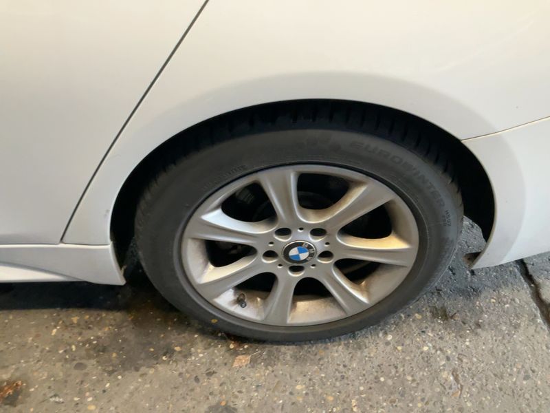 BMW 3er 330d xDrive M Sport 2017 – снимка 17