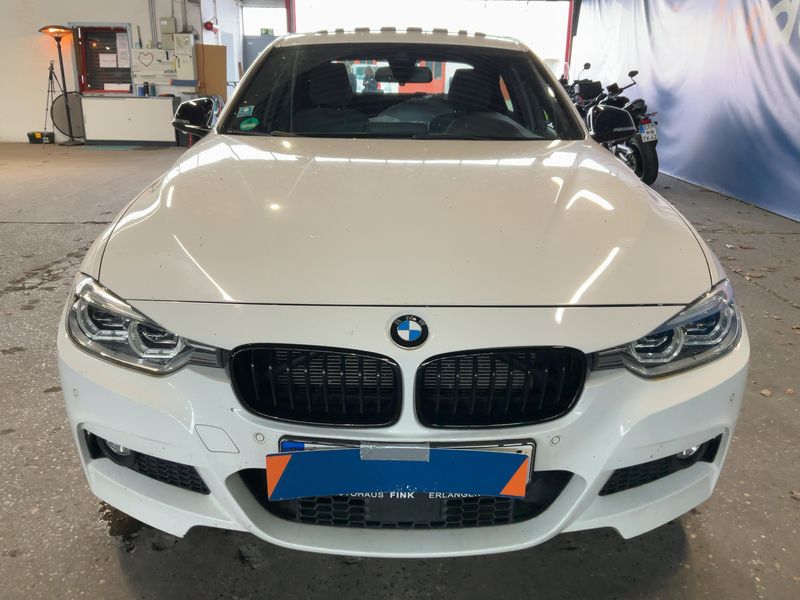 BMW 3er 330d xDrive M Sport 2017 – снимка 9