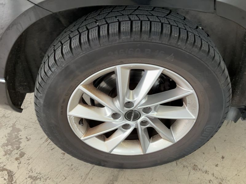 Skoda Karoq 2.0 TSI Sportline 4x4 2022 – снимка 9