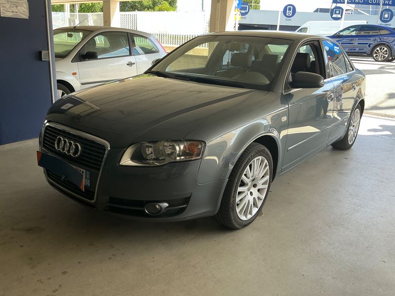 Audi A4 2.0 TDI Ambition Luxe 2006