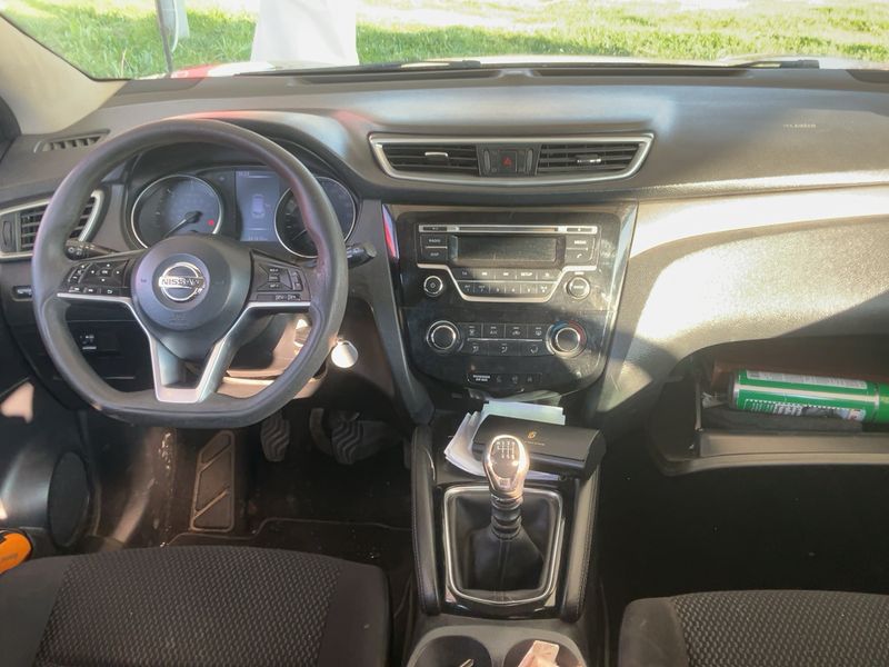Nissan Qashqai 1.5 Turbodiesel Visia 2018 – снимка 17