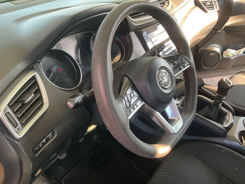 Nissan Qashqai 1.5 Turbodiesel Visia 2018 – снимка 28