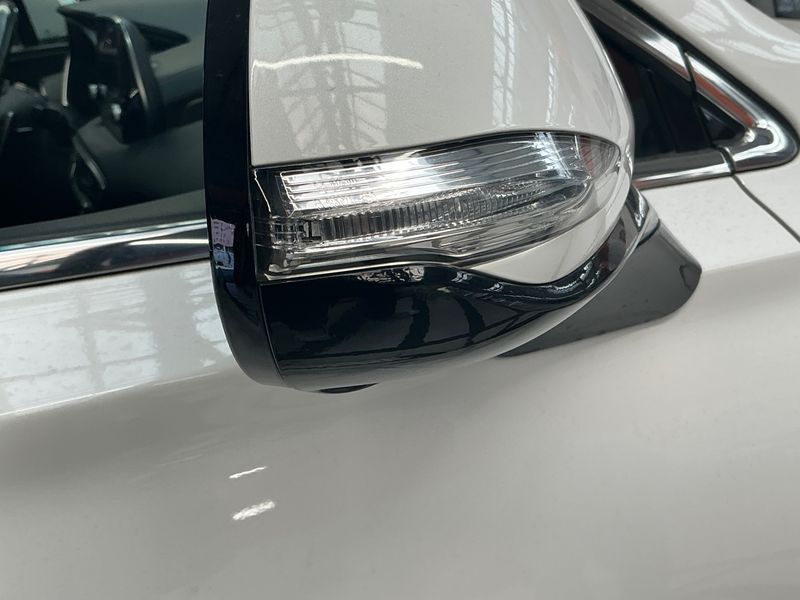 Hyundai Santa Fe 2.2 CRDi Trend 2WD 2023 – снимка 21