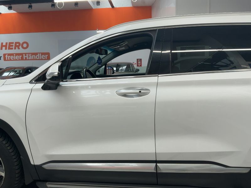 Hyundai Santa Fe 2.2 CRDi Trend 2WD 2023 – снимка 4