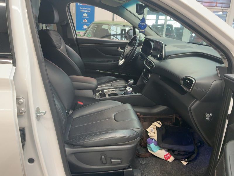 Hyundai Santa Fe 2.2 CRDi Trend 2WD 2023 – снимка 16