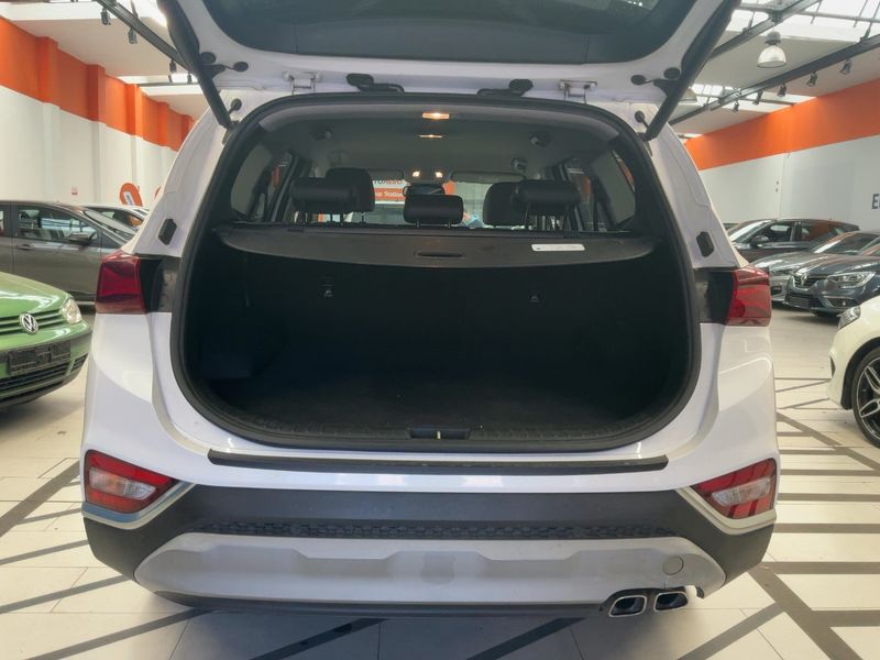 Hyundai Santa Fe 2.2 CRDi Trend 2WD 2023 – снимка 15