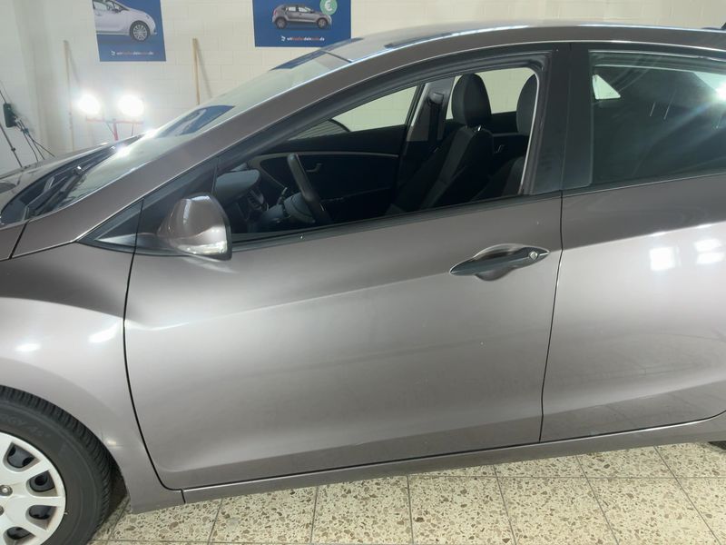 Hyundai i30 1.4 Classic 2014 – снимка 4