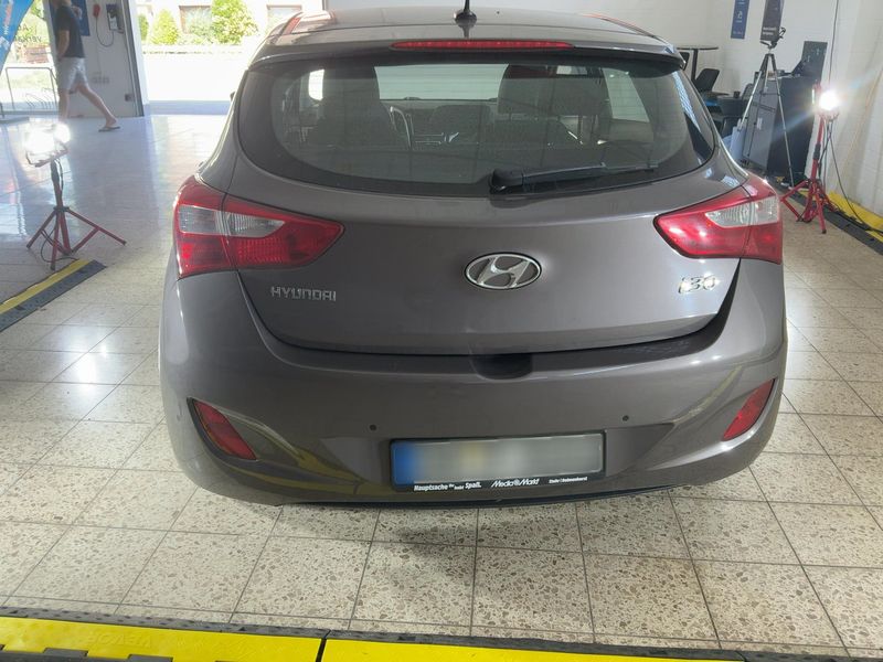 Hyundai i30 1.4 Classic 2014 – снимка 7