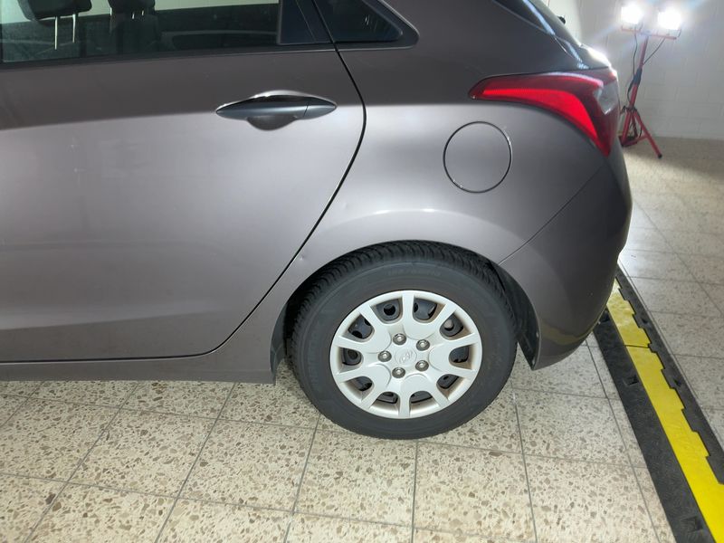 Hyundai i30 1.4 Classic 2014 – снимка 5