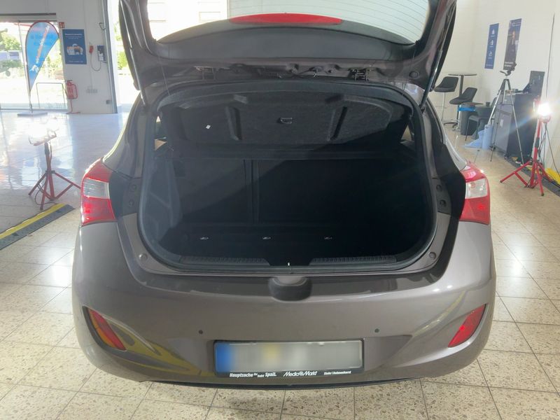 Hyundai i30 1.4 Classic 2014 – снимка 15