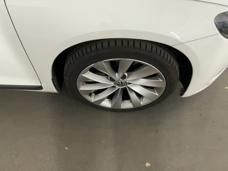 Volkswagen Scirocco 2.0 TSI 2009 – снимка 11