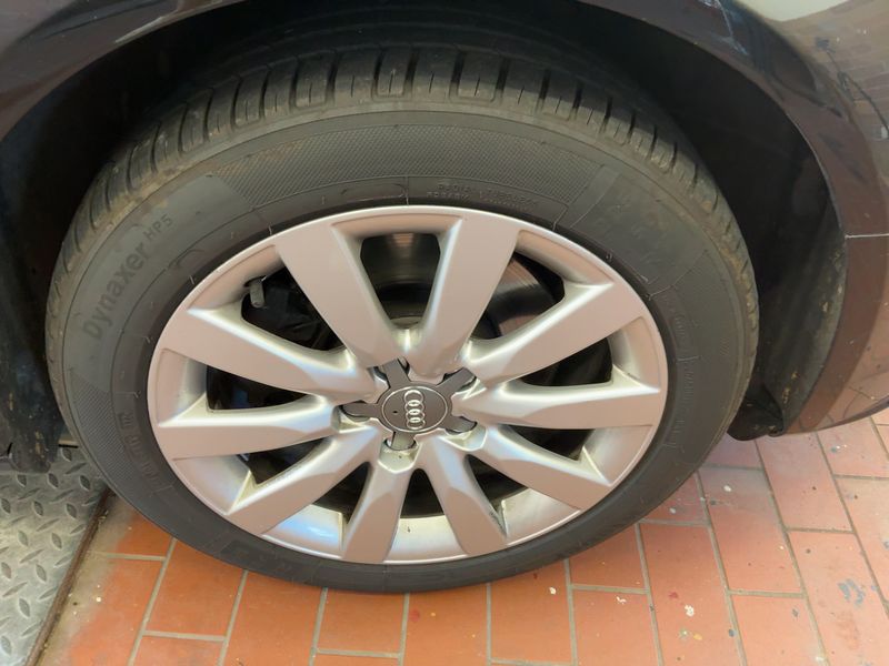 Audi A4 2.0 TDI Ambiente 2013 – снимка 11