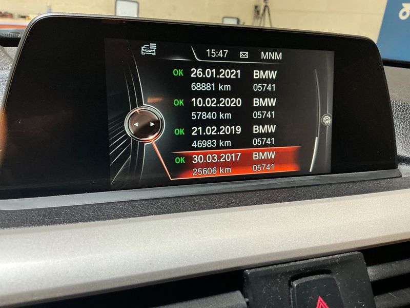 BMW 3er 320d EfficientDynamics Advantage 2016 – снимка 26