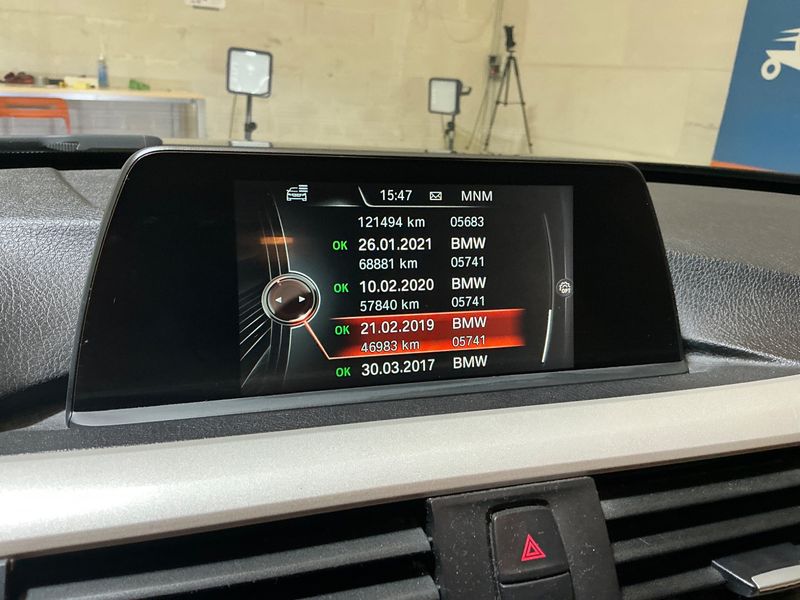 BMW 3er 320d EfficientDynamics Advantage 2016 – снимка 25