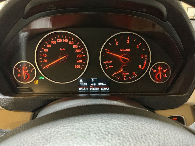 BMW 3er 320d EfficientDynamics Advantage 2016 – снимка 18