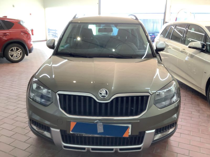 Skoda Yeti 1.2 TSI Active Outdoor 2015 – снимка 14