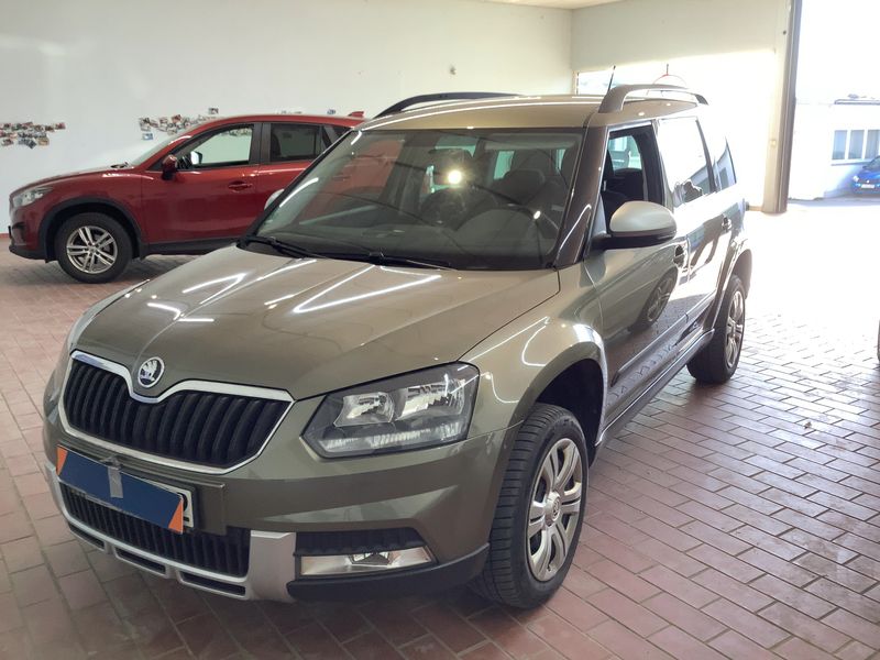 Skoda Yeti 1.2 TSI Active Outdoor 2015 – снимка 1