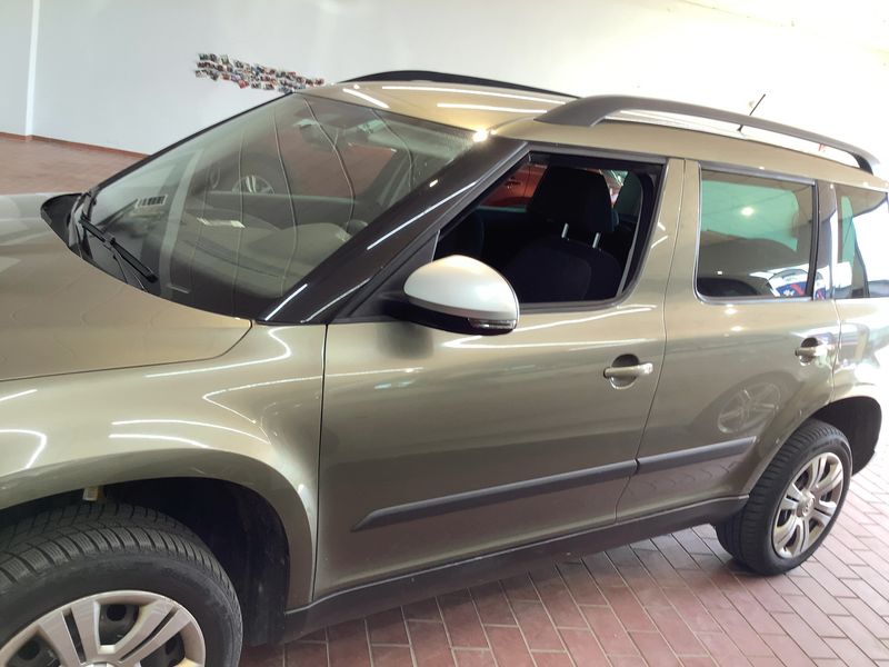 Skoda Yeti 1.2 TSI Active Outdoor 2015 – снимка 4