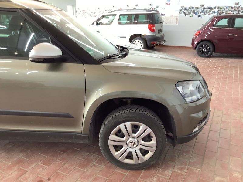 Skoda Yeti 1.2 TSI Active Outdoor 2015 – снимка 12