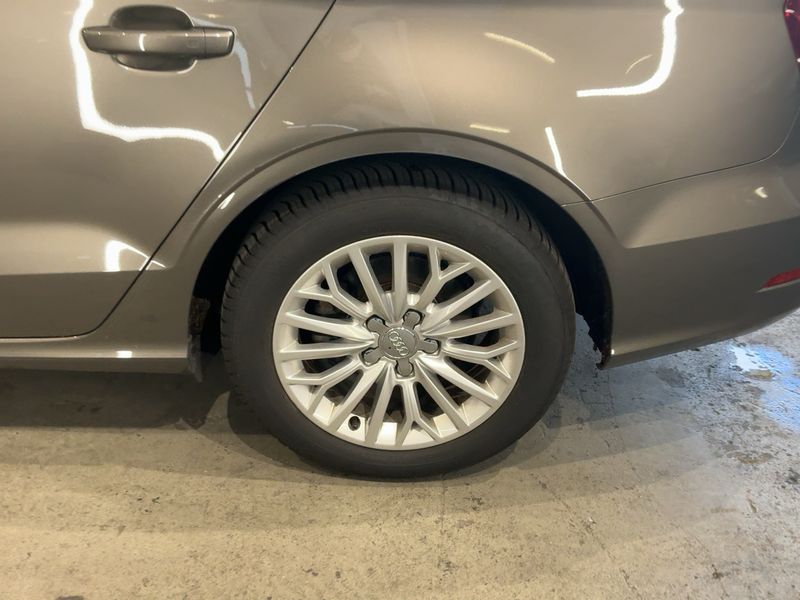 Audi A3 Limousine 1.4 TFSI Ambiente 2016 – снимка 5