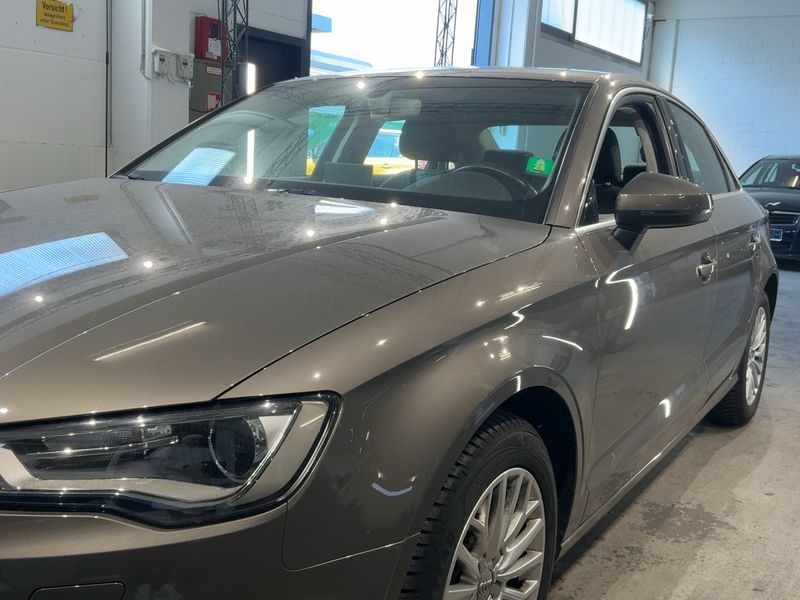 Audi A3 Limousine 1.4 TFSI Ambiente 2016 – снимка 2