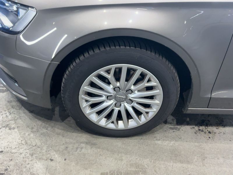 Audi A3 Limousine 1.4 TFSI Ambiente 2016 – снимка 3