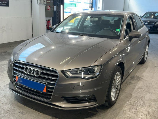 Audi A3 Limousine 1.4 TFSI Ambiente 2016 – снимка 1