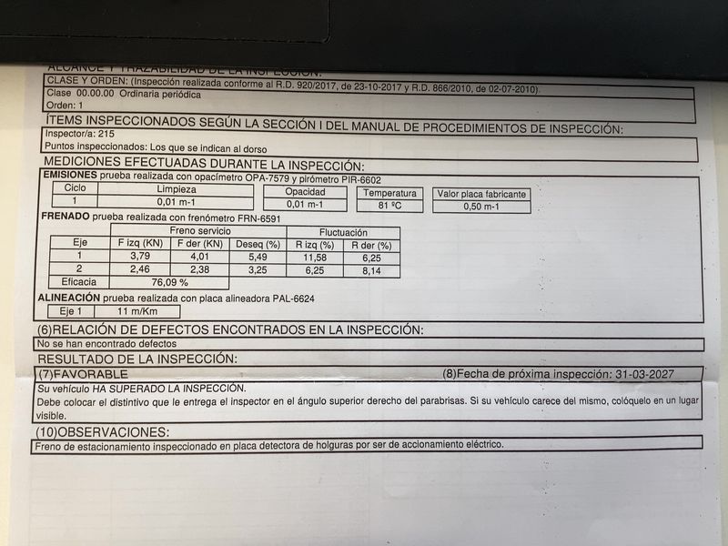Toyota Avensis 2.0 D-4D Comfort 2012 – снимка 24
