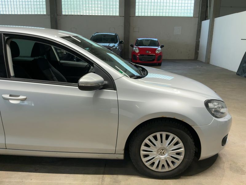 Volkswagen Golf VI 1.4 Trendline 2009 – снимка 12