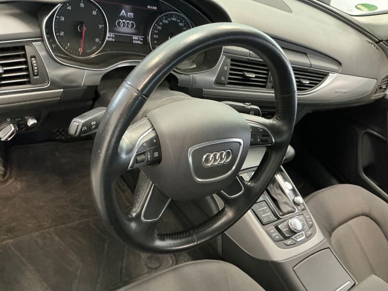 Audi A6 2.8 V6 FSI quattro 2012 – снимка 32