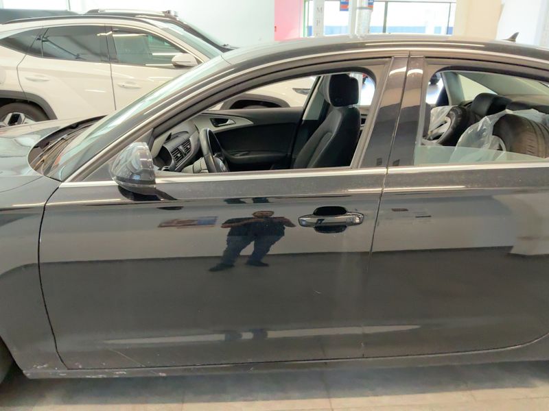 Audi A6 2.8 V6 FSI quattro 2012 – снимка 4